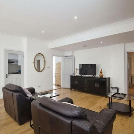 Lovely Kensington Flat لندن المظهر الخارجي الصورة